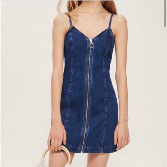 Topshop Dresses & Skirts - EUC Topshop Moto Zip Front Denim Dress